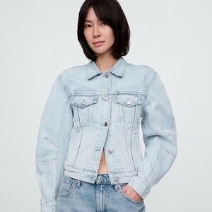 Gap Barrel-Sleeve Icon Denim Jacket NWT Size M Super Light Wash